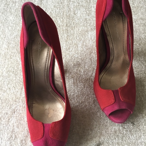 BCBG Red & pink “Jodeci” platform peep toe pumps 9 - Picture 2 of 3